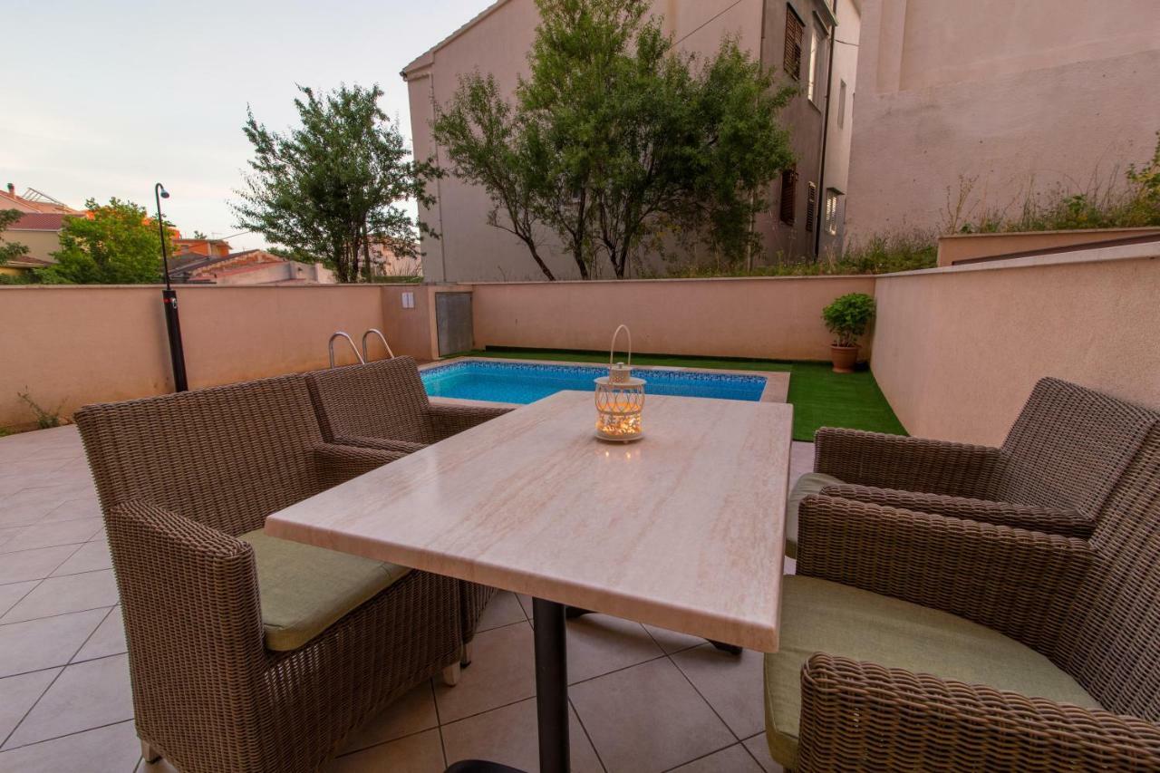 Apartman s bazenom u centru Apartment Makarska Exterior foto